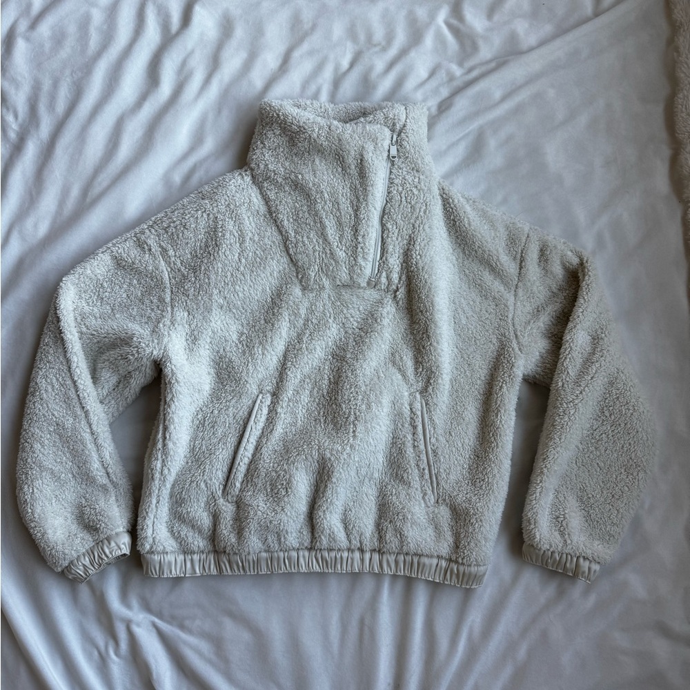 Athleta Cozy Quarter Zip Pullover with Zipper Pockets